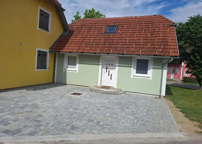 Apartma Zala Tatil parkı