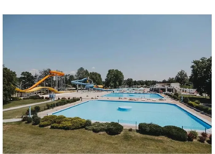 ホリデーパーク Apartma Zala *